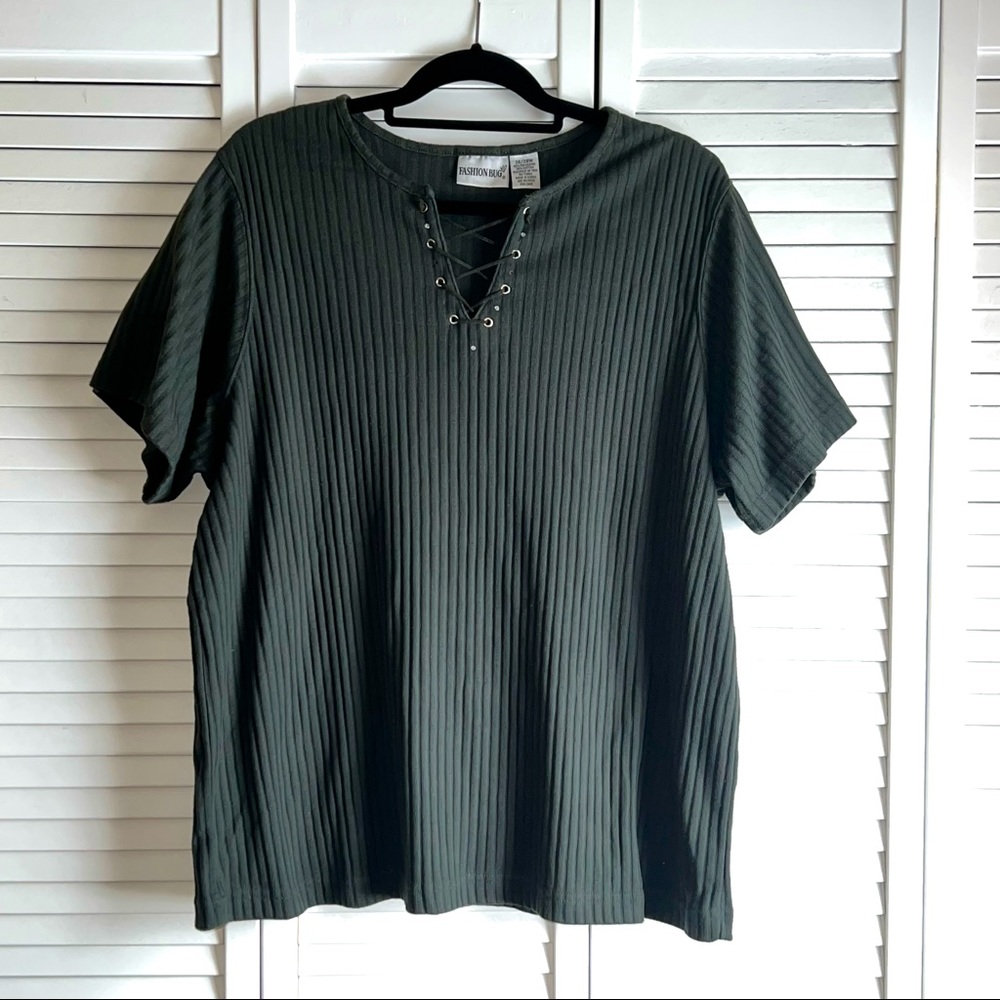 Fashion Bug green short sleeve tee